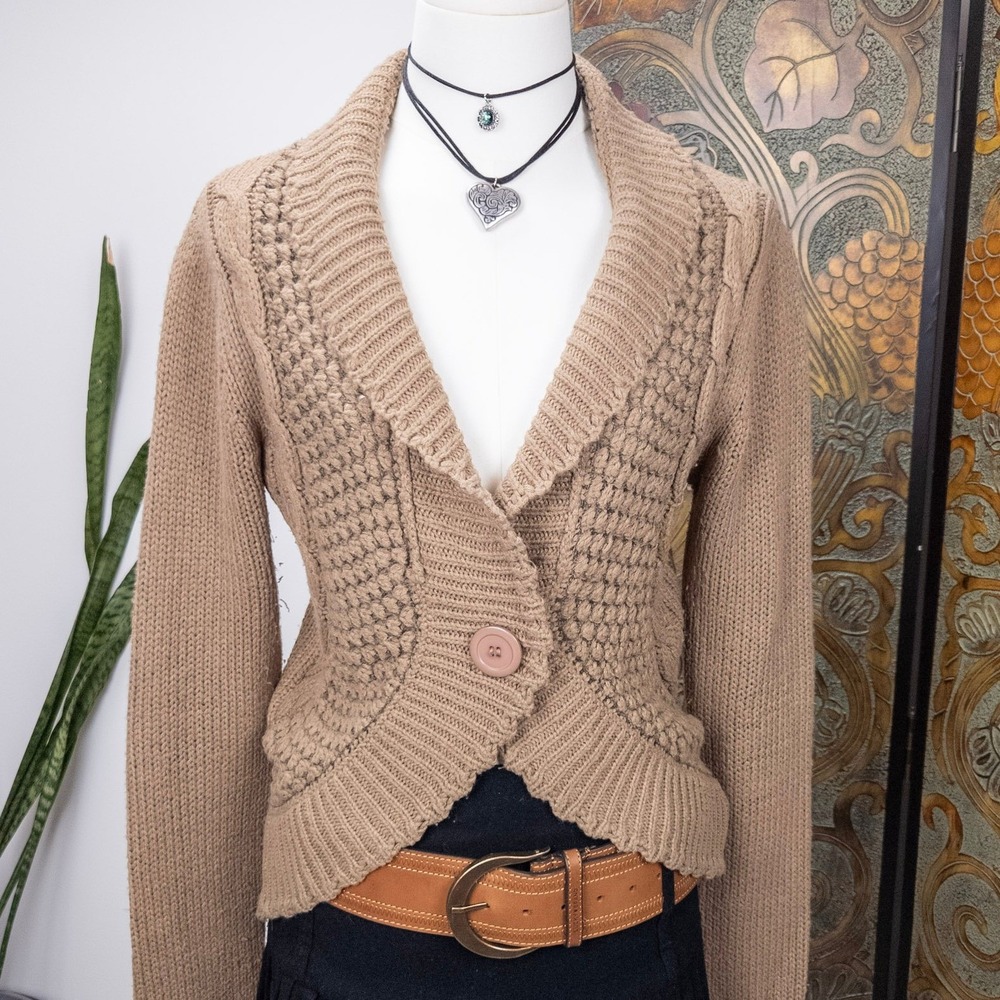 Y2K Fairycore Cropped Knit Cardigan -‎ Taupe Textured Button Front Romantic Y2K